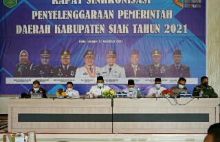 Bupati Siak Pimpin Rapat Sinkronisasi Terkait Penanganan Covid-19 & Vaksinasi