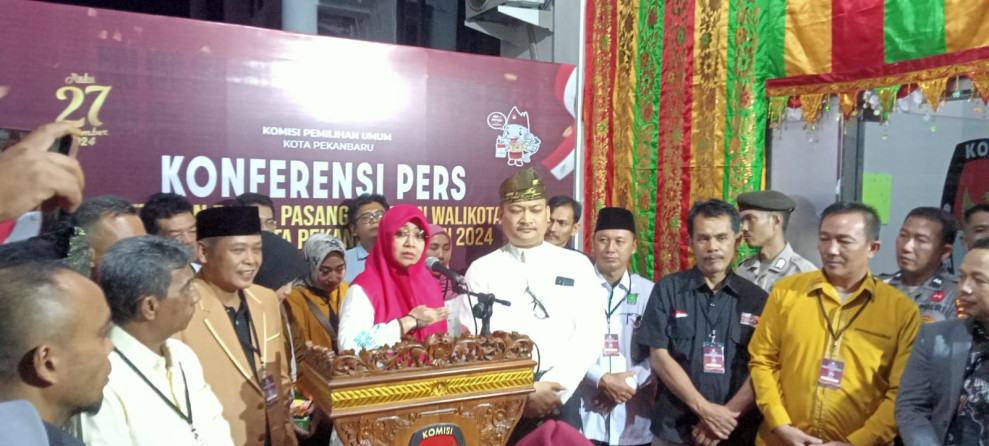 Daftar Calon Walikota Pekanbaru, Intsiawati Ayus - Taufik Arrakhman Upayakan Insentif RT/RW Naik