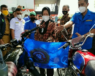 Mensos Kucurkan Bantuan Kewirausahaan Sosial bagi Pelaku Usaha Mikro di Riau