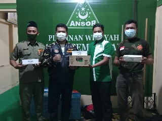 GP Ansor Riau Salurkan Bantuan Pencegahan Covid-19 dari Presiden untuk Ponpes se-Pekanbaru