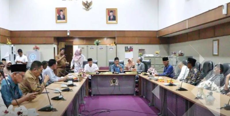 Komisi I DPRD Riau Gelar RDP dengan FMPBB Kuansing, Bahas Persoalan Lahan Warga