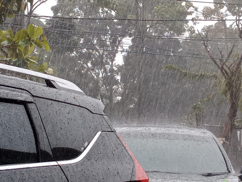 Prakiraan Cuaca: Tiga Daerah di Riau Berpotensi Diguyur Hujan Deras