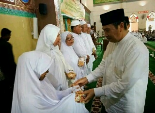 Bupati Siak Lepas CJH Kabupaten Siak