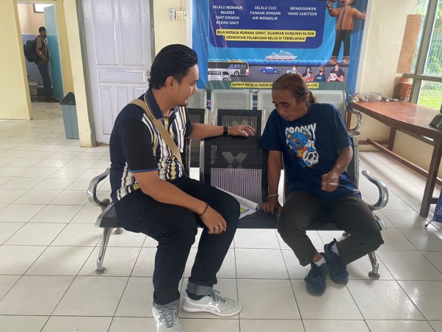 Sambangi Masyarakat Pelabuhan Puri Tembilahan Pasca Pilkada, Ini Pesan Polisi