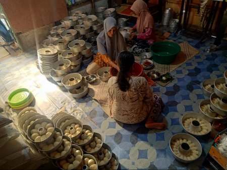 Terinspirasi dari Makanan Khas Daerah, Nasabah UMKM BRK Syariah Tembilahan Kembangkan Bisnis Roti 