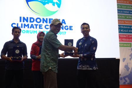 APRIL Raih Juara Pertama The Indonesia Climate Change 2017