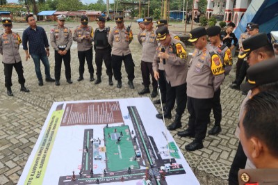 Polres Rohul Gelar Apel Persiapan Pengamanan Kampanye Akbar Paslon Bupati dan Wakil Bupati