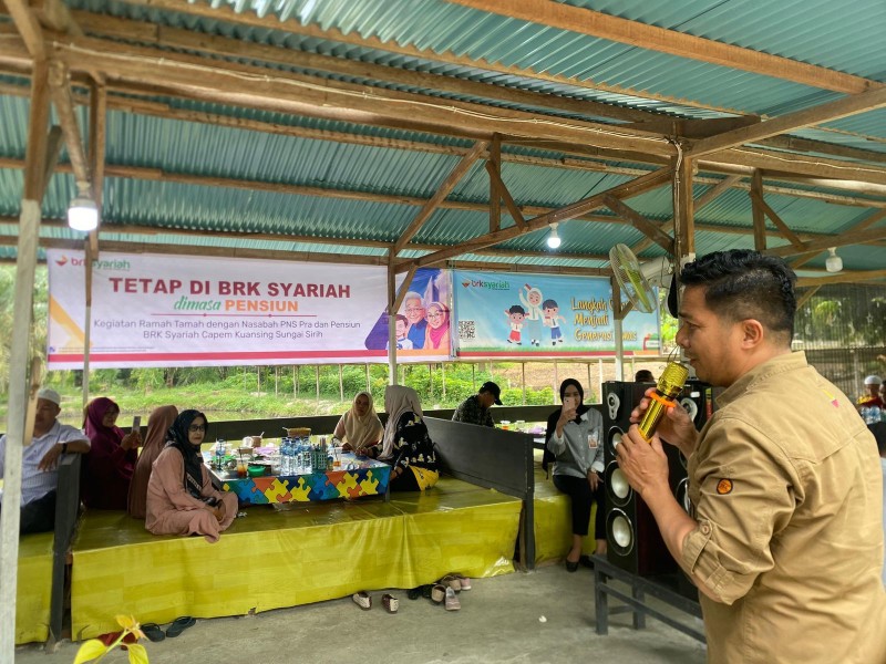 BRK Syariah Perluas Edukasi Keuangan Syariah untuk Tenaga Pengajar Pra Pensiun dan Pensiunan