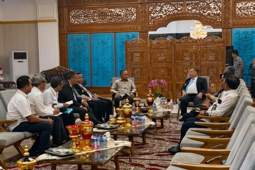 Bertemu Menteri PU, Plt Gubri SF Hariyanto Usulkan Jembatan Siak V dan Flyover Garuda Sakti Lewat APBN