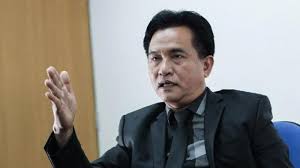 Langgar Kode Etik, Yusril Harus Mundur jadi Pengacara HTI dan Jokowi