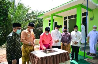 Selesai Dibangun dari Dana CSR Bank Riau Kepri, Rumah Imam Masjid Nurul Iman Sudah Bisa Ditempati