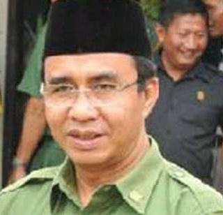 Tantang Plt Bupati Kuansing Buktikan Tudingan, Zulkifli: Mungkin Dia Lagi Panik Butuh Istirahat