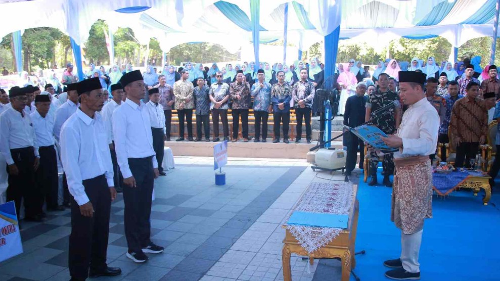 Wako Agung Lantik 131 RT/RW Rumbai Timur, Gelontorkan Rp100 Juta per RW untuk Infrastruktur