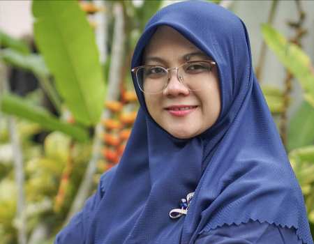 Pengamat: Dr.Afni si 'Kuda Hitam' Pileg Riau dari Nasdem