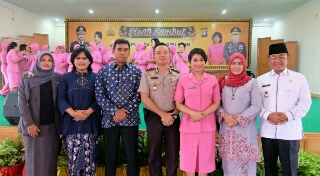 Bupati Inhil Hadiri Pisah Sambut Kapolres