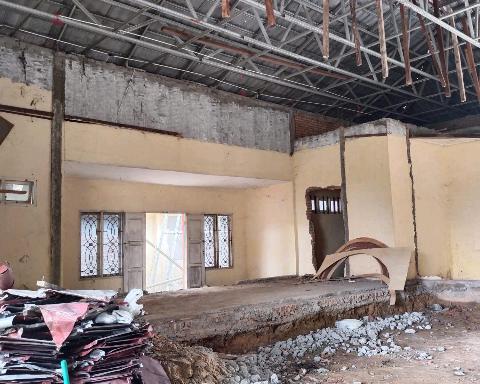 Renovasi Gedung DIII Keperawatan Inhu Riau Telan Miliaran Rupiah Terbengkalai