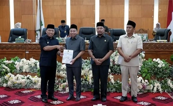 Sampaikan LKPJ Bupati Tahun 2025 di Paripurna, Wabup Husni Sebut IPM Siak Tertinggi