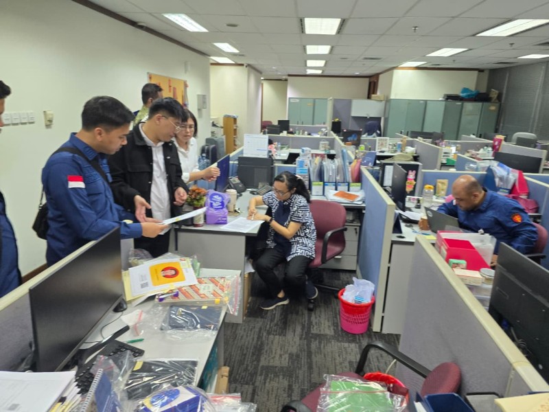 17 Jam Digeledah, Kantor PT IPPS di Jakarta Pusat Disegel Kejagung, Ada Ruang Rahasia