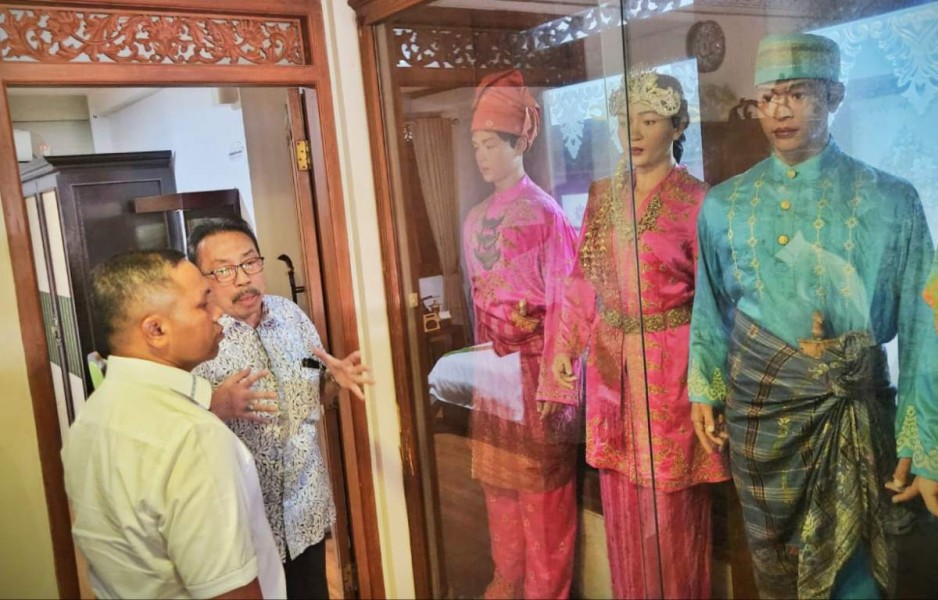 Rancang Islamic Center Terintegrasi dengan Pusat Kebudayaan Melayu, Gubri Kunjungi BKPBM Yogyakarta