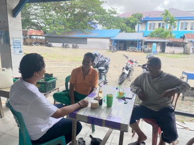 Polisi Ajak Masyarakat Pelabuhan Puri Tembilahan Wujudkan Pilkada Damai 2024