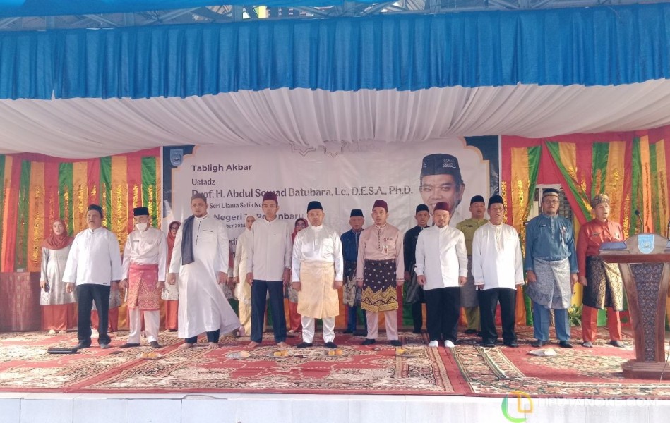 Selaras dengan Gerakan Gubernur, Gubri Wahid Apresiasi SMA 14 Rutin Mengaji Setiap Jumat