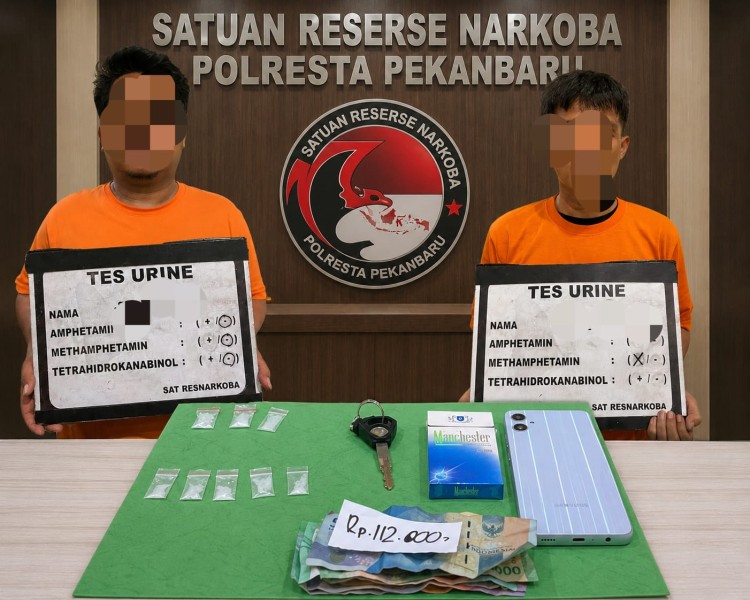 Dua Pria Ditangkap, Polisi Bongkar Peredaran Sabu di Kampung Terendam Pekanbaru