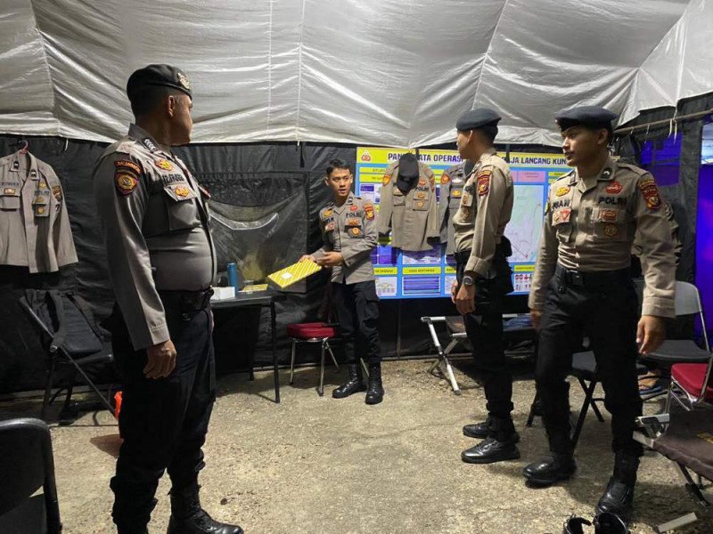 Satgas Preventif Polres Kuansing Intensifkan Patroli Blue Light di Kantor Penyelenggara Pilkada dan Gudang Logistik