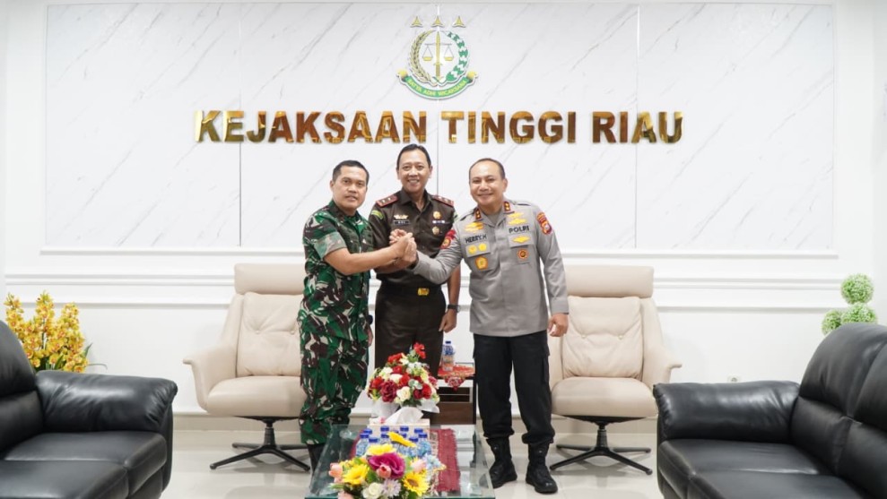 Hadirkan Penegakan Hukum Berintegritas, Sinergi Polda dan Kejati Riau Kian Solid