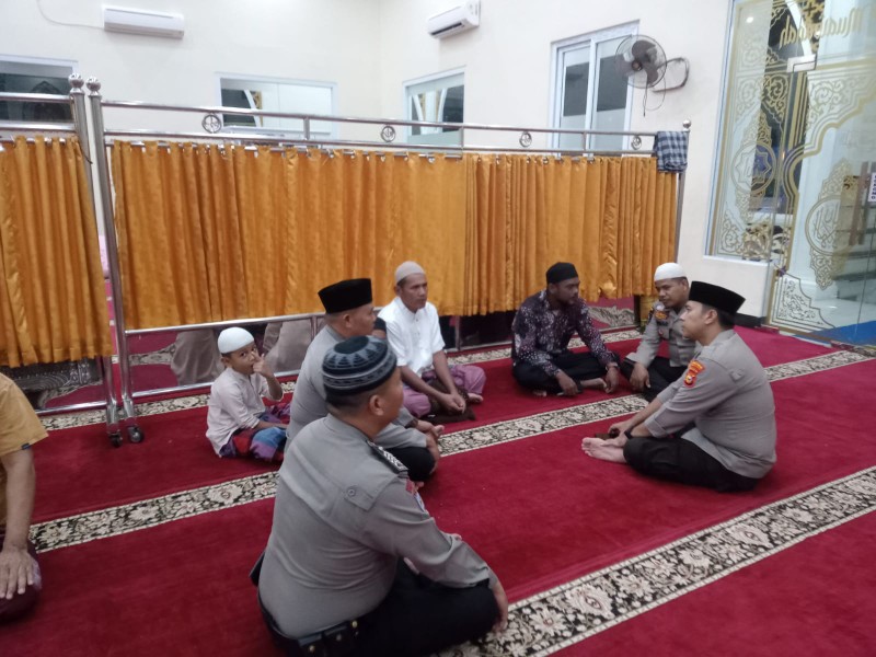 Polsek Kabun Sampaikan Pesan Pilkada Damai di Masjid Al Muawanah