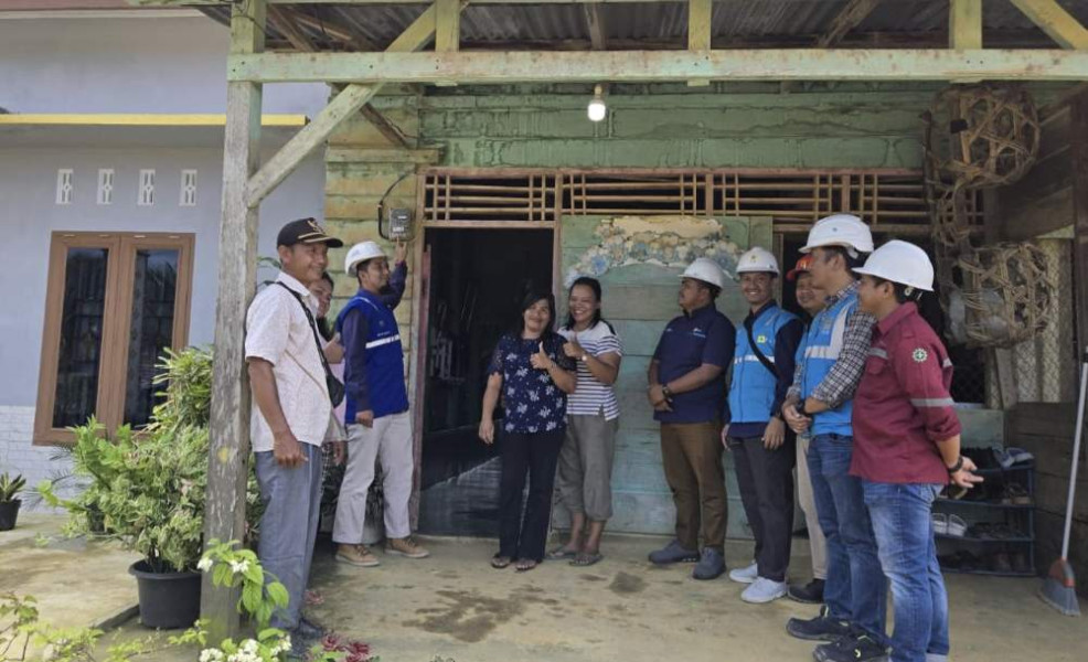 PLN Sukses Bangun Infrastruktur Kelistrikan, 67 Keluarga Dusun Terisolir di Tambusai Rohul Kini Nikmati Listrik 24 Jam