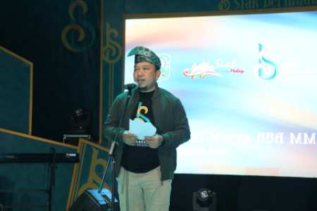 Wabup Husni Tutup Festival Siak Bermadah 2022