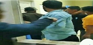 Sempat Melawan, Tim TABUR Kejaksaan Berhasil Meringkus Buronan Herwin Saiman