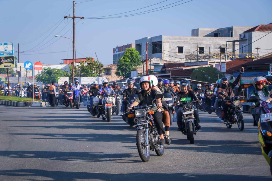 Ribuan Rider Raun-raun Bareng Wako Agung Nugroho Perkenalkan Ikon Pekanbaru
