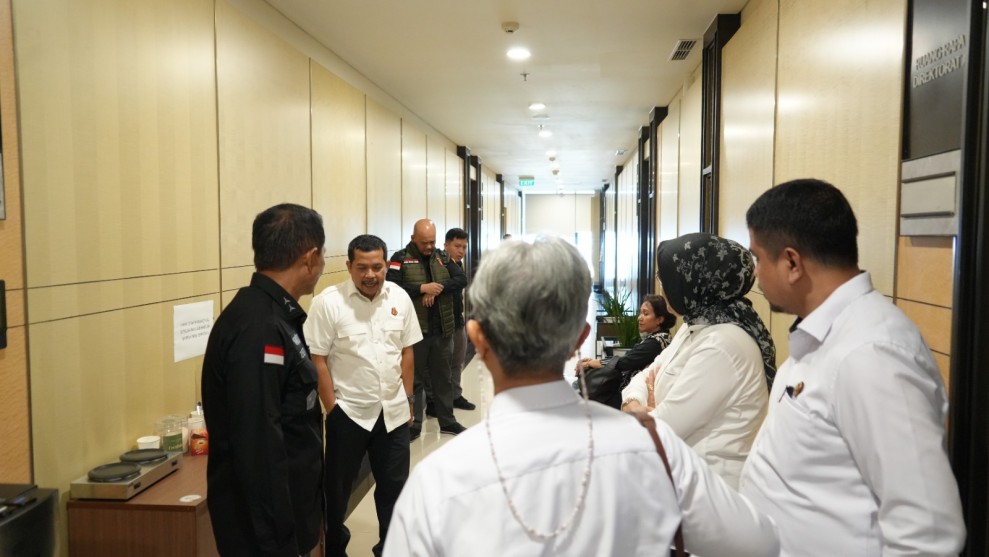 Komjak RI Pantau Kasus Eks Jampidsus FA di Kejagung, Statusnya Diusulkan Diberhentikan Sementara