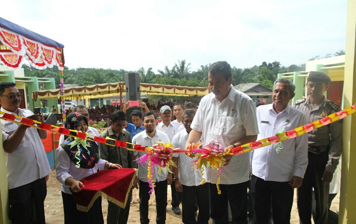 Bupati Siak Resmikan Pasar