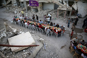 Serangan Udara di Aleppo Tewaskan 43 Orang