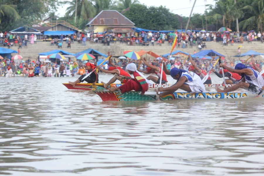 Kadisbud Riau Minta Dukungan Pusat Bangun Tribun Pacu Jalur Kuansing