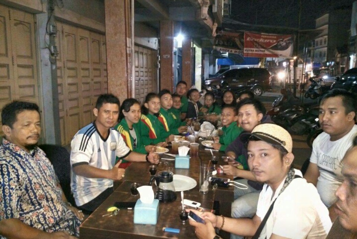 Wakili Inhil, 5 Dari 6 Karateka Raih Medali