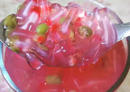 Masyarakat Diminta Selektif Beli Takjil, Kenali Ciri-ciri Makanan Mengandung Zat Berbahaya