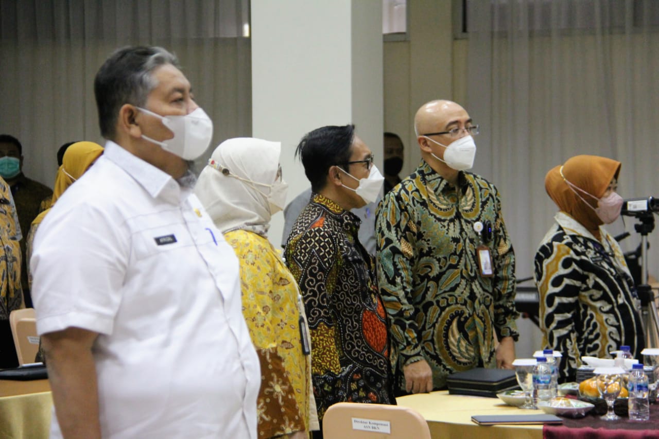 Sekda Inhil Tandatangani Komitmen Penguatan Tata Kelola Manajemen ASN