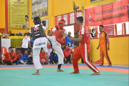 Terjunkan Enam Petarung, Atlet Tarung Derajat Kampar Borong Lima Medali 