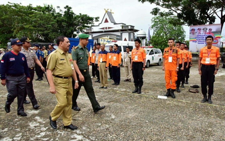 Sekda Inhil Periksa Peralatan Penanggulangan Karlahut