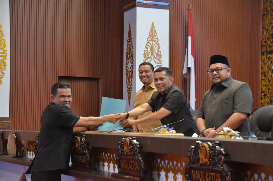 DPRD Pekanbaru Gelar Rapat Paripurna Pergantian Ketua Fraksi PAN, Roni Pasla Gantikan Nofrizal