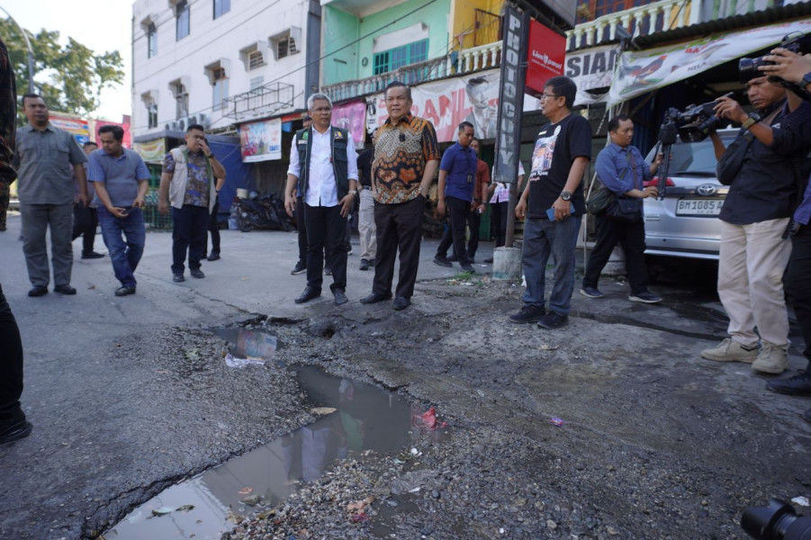 Jalan Mulus Kok Riuh?, Pj Sekda Riau: Pro Masyarakat, Perlu Keberanian