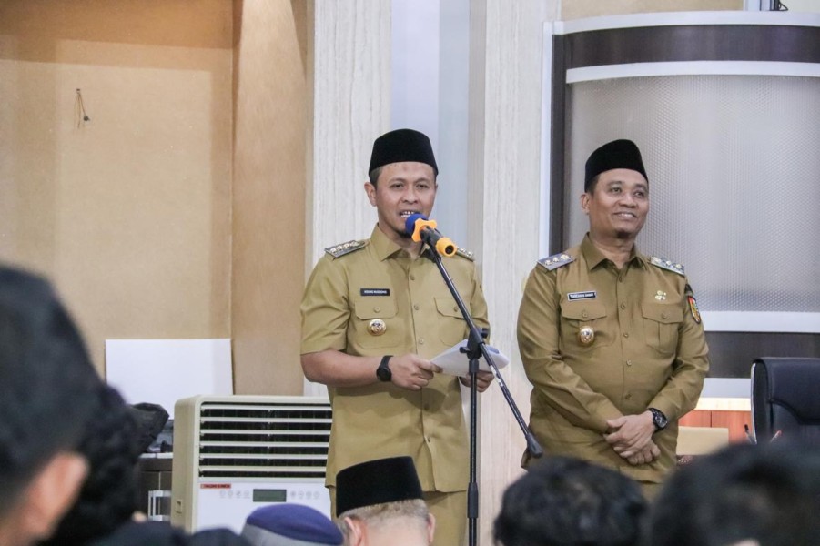 Jumat Berkah ! Wako Agung Tepati Janji, Gaji THL Pemko Pekanbaru Cair Hari ini