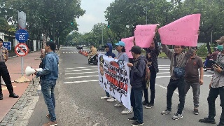 Mahasiswa Demo Mendagri Minta Tunda Pengesahan Plt Bupati Bengkalis