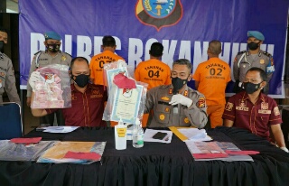 OTT Kades, Polres Rohul Sita 20 Juta Hasil Pungli Pengurusan SKRT & SKGR