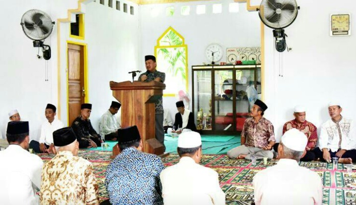 Wabup Inhil Hadiri Isra Miraj di TPA