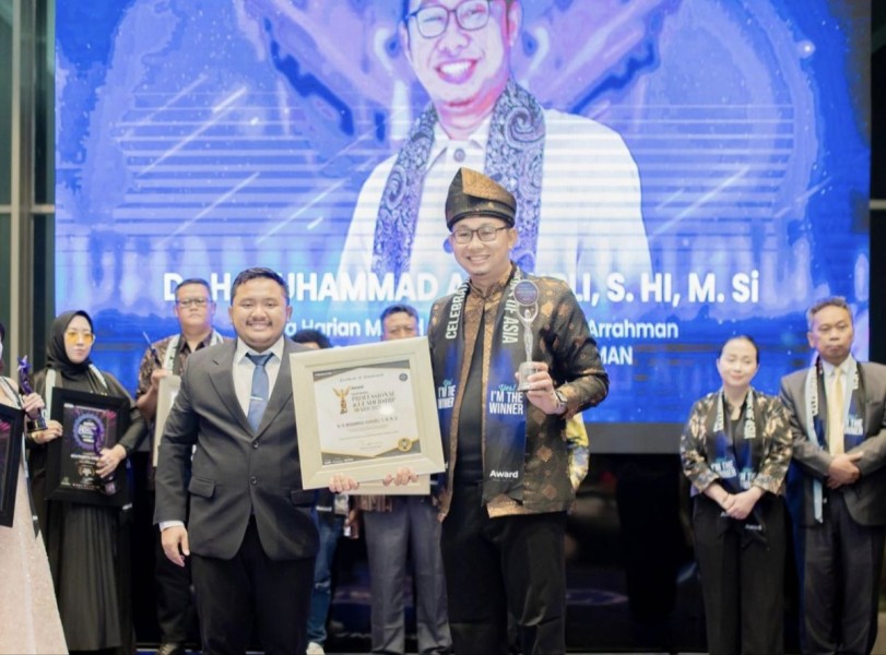 Masjid Paripurna Agung Arrahman Pekanbaru Raih Penghargaan Sebagai Masjid Bersejarah Inovatif