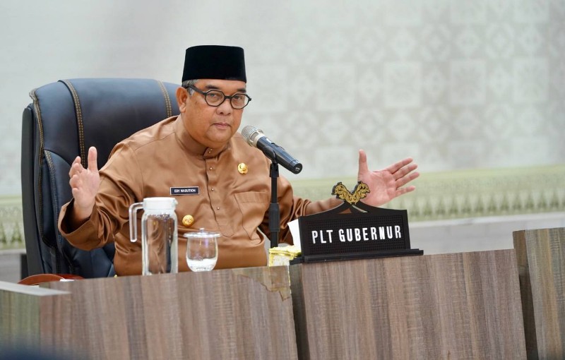 Edy Natar Segera Dilantik Jadi Gubri, Keppres Sudah Diteken Jokowi